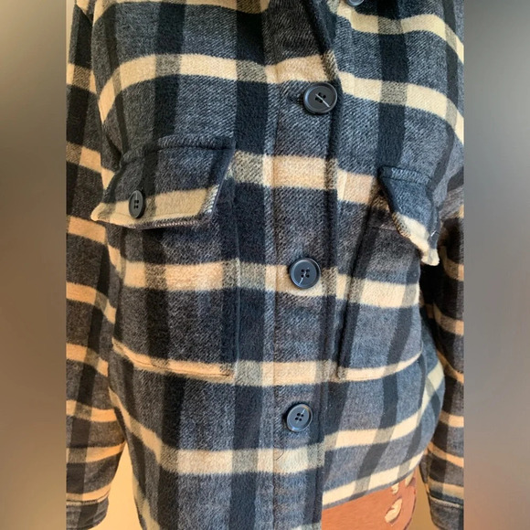 Joie Camel Black tan Plaid coat jacket Brushed Flannel Cropped  Shacket Large - Picture 3 of 9